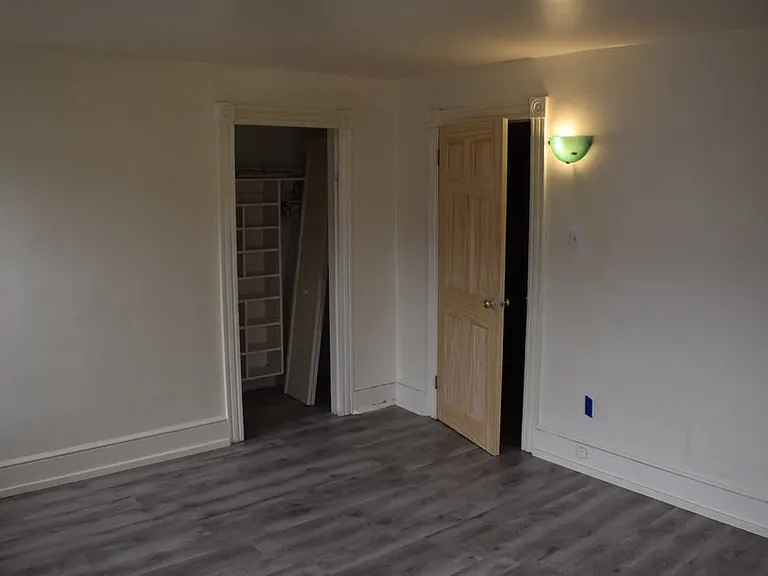 301 W Patterson St — Photo 8