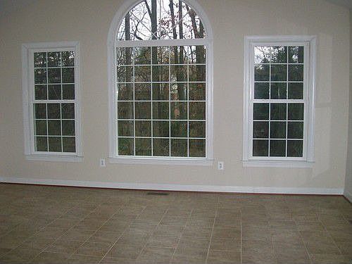 4th image of 5395 Abernathy Ct