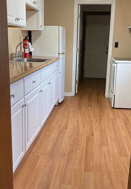 1st image of 58 School St Unit 5