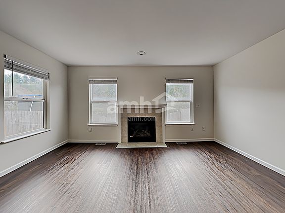 4th image of 11108 185th Ave E