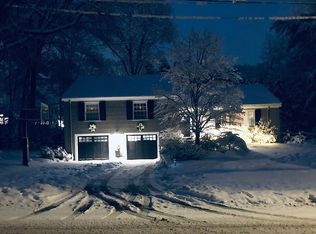 73 Elmwood Rd, Wellesley, MA 02481