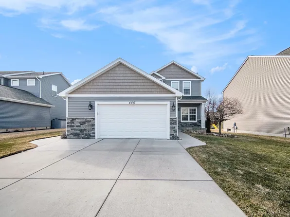 446 Hickory Bluff Ln #82, Chelsea, MI 48118