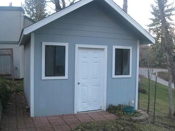 3rd image of 460 Conestoga Dr