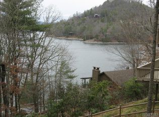 74 Black Walnut Dr, Glenville, NC 28736