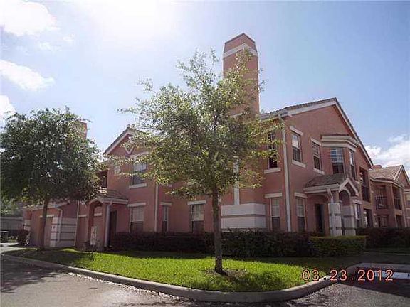 3rd image of 144 SW Peacock Blvd APT 23-102