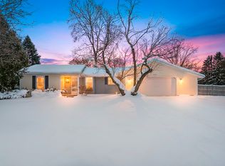 3515 Westcove Dr, Portage, MI 49024