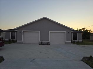 3026 Skyline Blvd, Cape Coral, FL 33914