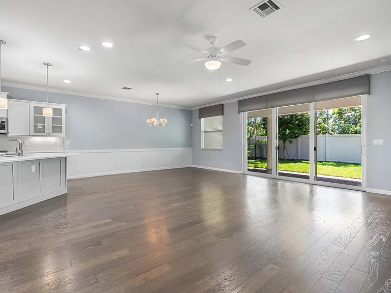 7018 Limestone Cay Rd — Photo 14