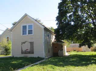 511 7th Ave, Aurora, IL 60505