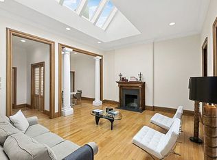 46 W 70th St #PENTHOUSE, New York, NY 10023