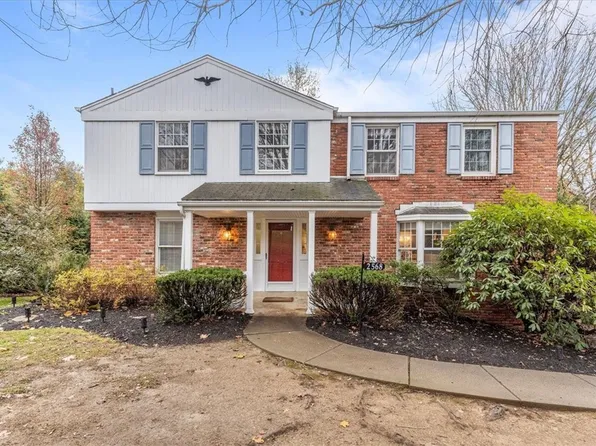 2568 Cole Rd, Wexford, PA 15090