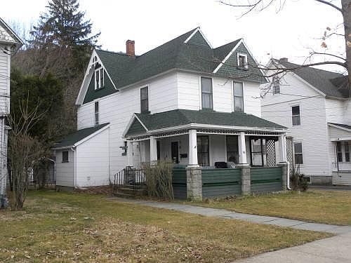 1st image of 90 Griswold St