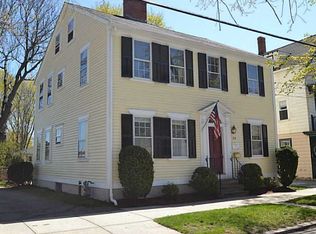 184 High St, Bristol, RI 02809