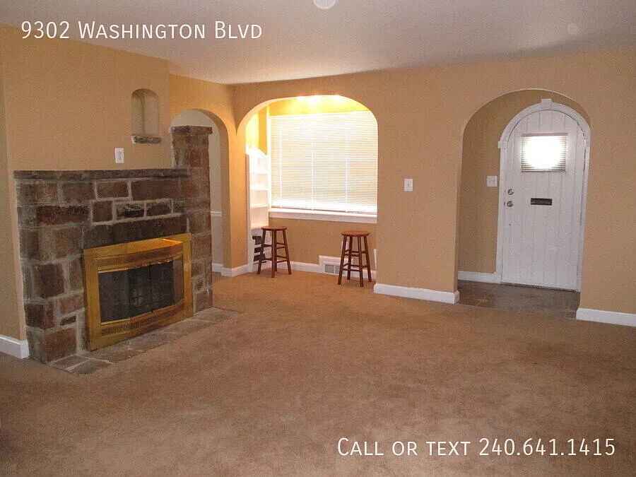 Lovely 2 BR + Den/1.5 BA Single-Family Home in Lanham! — Photo 4