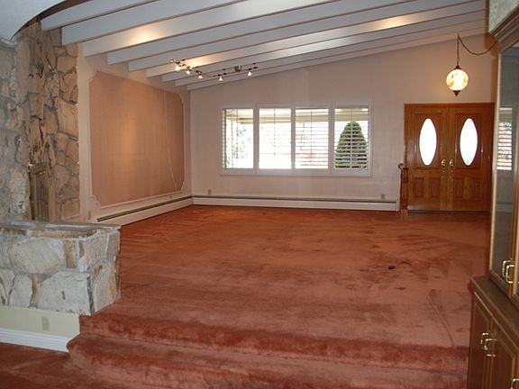 4th image of 2610 E Glenna Dr