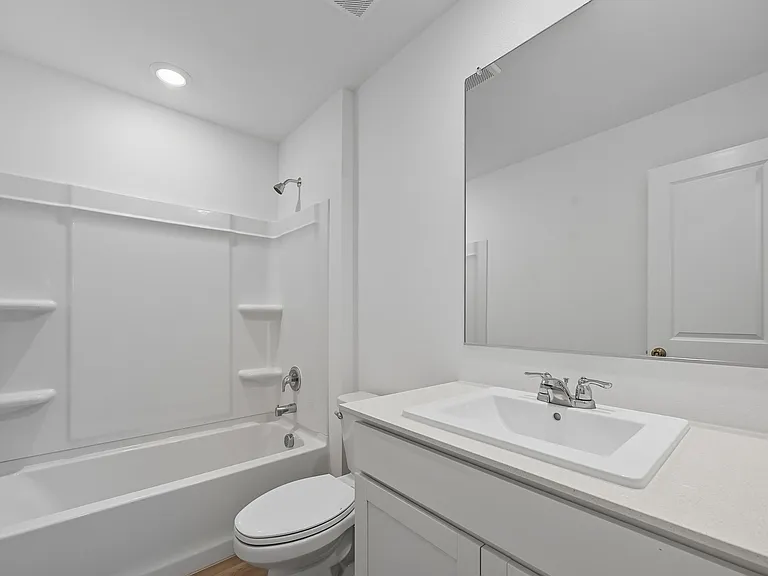 1013 Raintree Rd — Photo 13