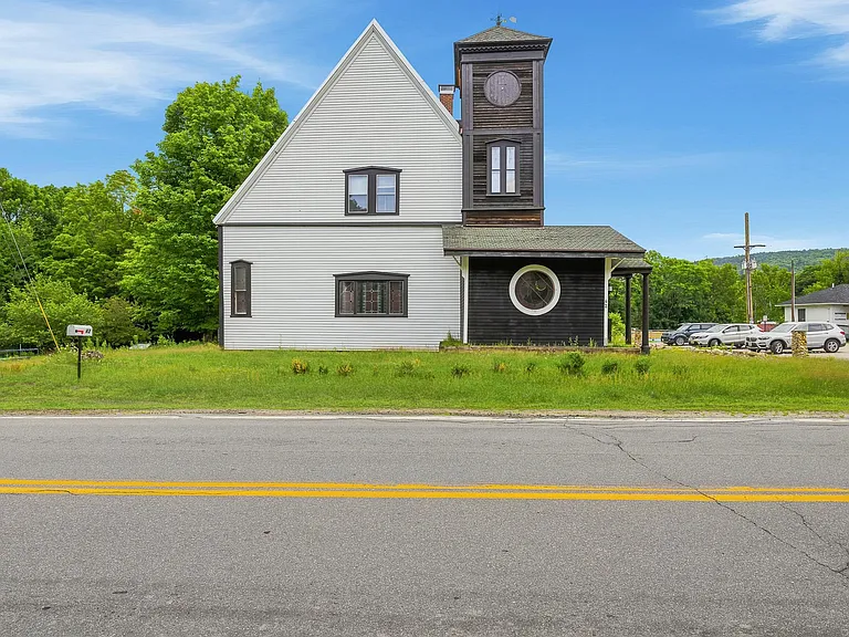 42 Maple St — Photo 42