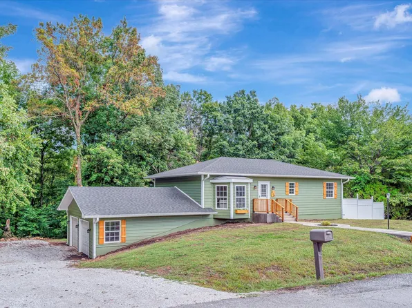 315 W Skyline Drive, Stockton, MO 65785