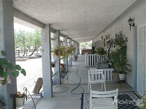 2 Cool Patios