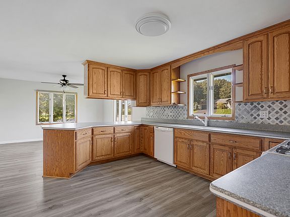3rd image of 8N627 Gingerwood Ln