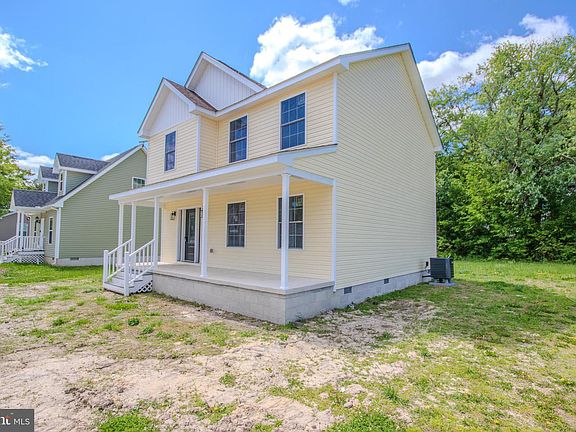 2nd image of 302 Church St