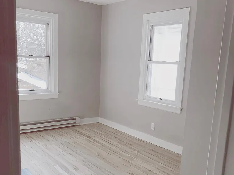 712 Des Moines Ave — Photo 12
