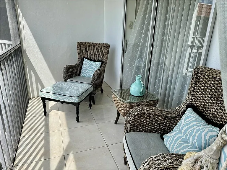 1666 Osprey Ave #203 — Photo 12