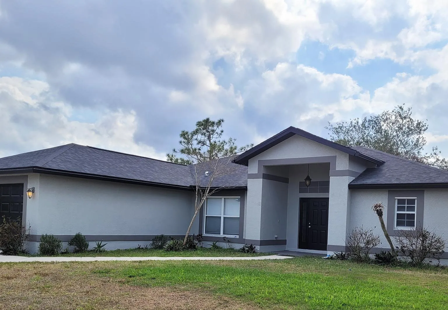 3718 W Gator Cir — Photo 1