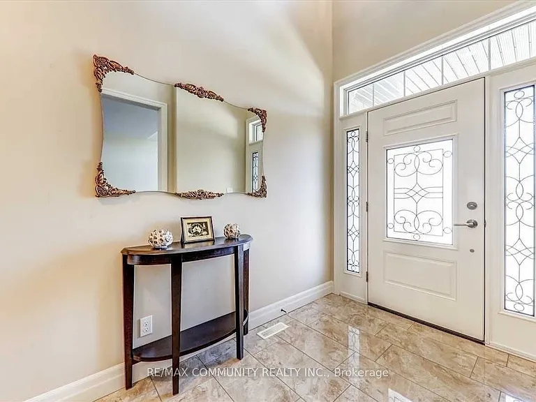 23 Blossom Ct — Photo 6