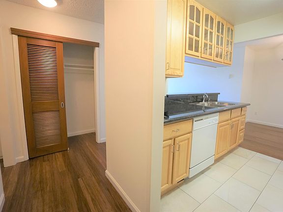 4th image of 7777 Hollywood Blvd APT 101
