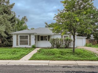 1031 Uvalda St, Aurora, CO 80011
