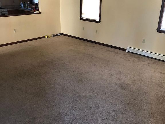 Living/Dinning open concept