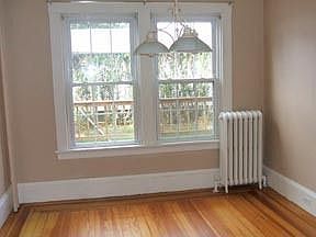 diningroom off livingroom