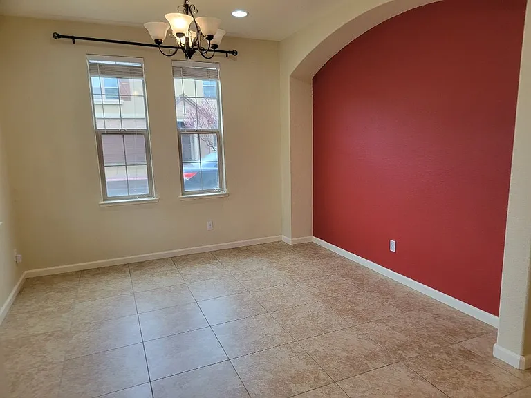 1504 Guzzetti Way — Photo 2