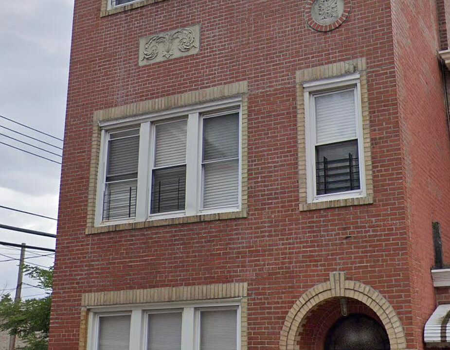 1st image of 8720 102nd St Floor 2