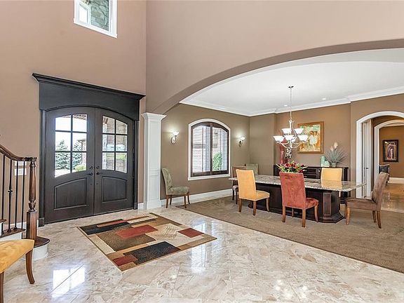 3rd image of 16410 Shore Oaks Ct