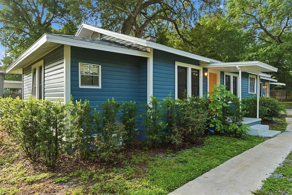 4 bed, 2.0 bath, 1232 sqft, $2,450 — Photo 4