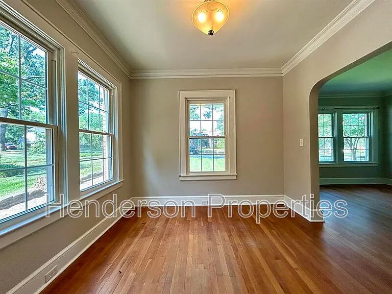1326 Saint Julien St — Photo 8