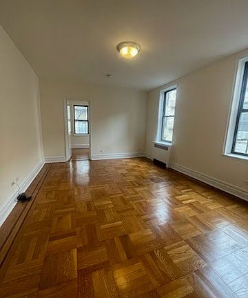 3rd image of 185 Claremont Ave APT 6E
