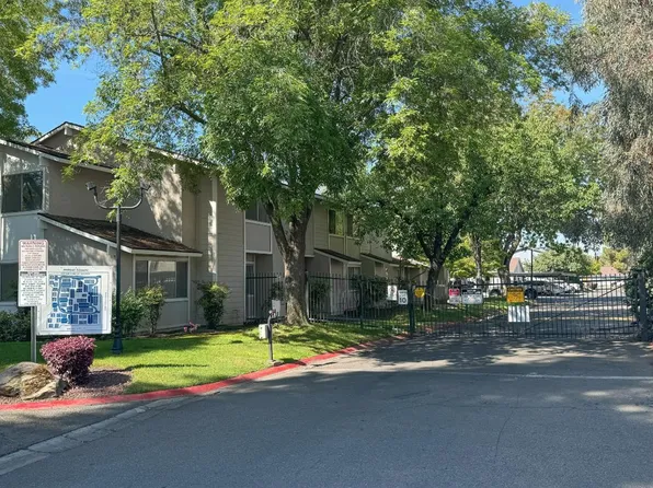 4751 N Cedar Ave APT 103, Fresno, CA 93726