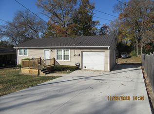 203 Chestnut Dr, Shelbyville, TN 37160