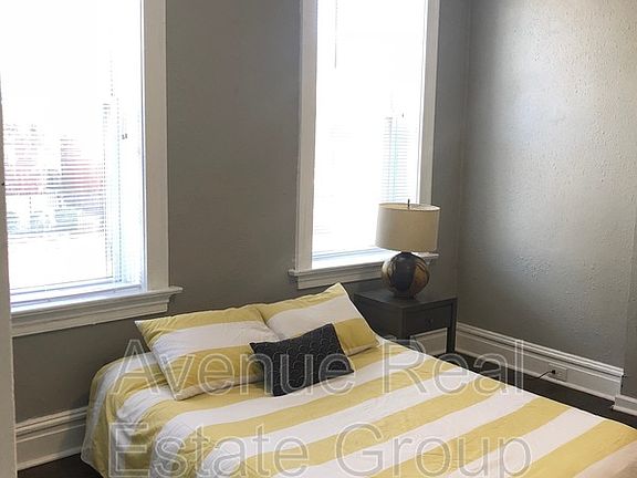 3rd image of 3325 Nebraska Ave #1F