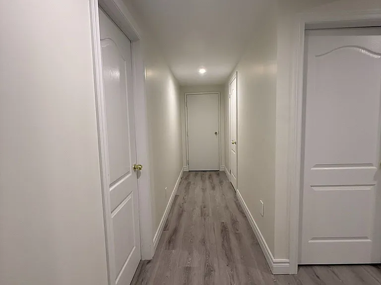 43 Oak Ave — Photo 18