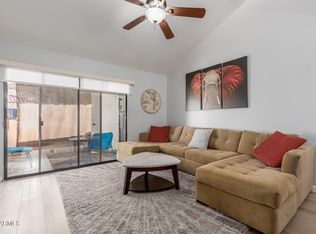9990 N Scottsdale Rd APT 2030, Paradise Valley, AZ 85253