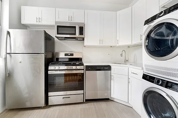 Rented by Compass | media 7