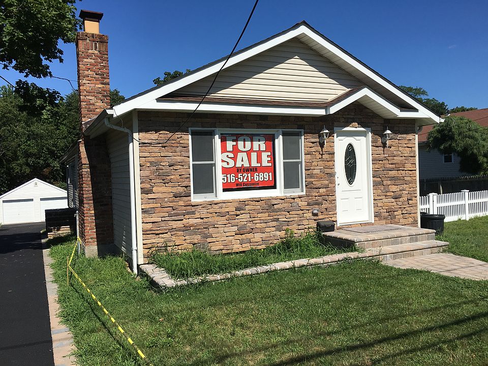1st image of 7 Pleasant Ave