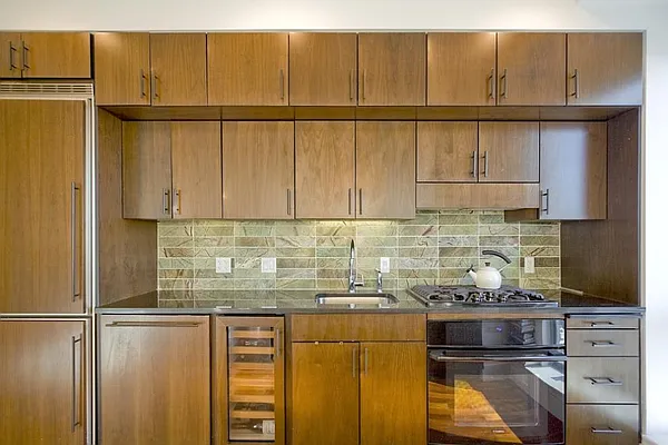 Sold by Corcoran | media 24