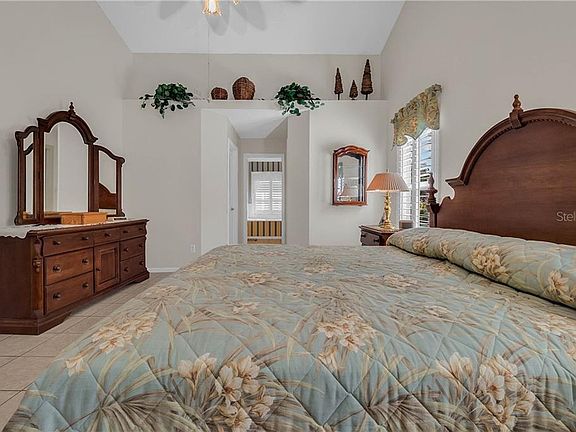4th image of 25328 River Crest Dr