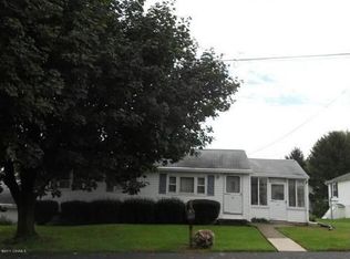 409 Center St, Middleburg, PA 17842