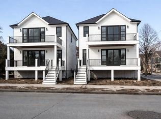 232 E Brown St #A, Milwaukee, WI 53212